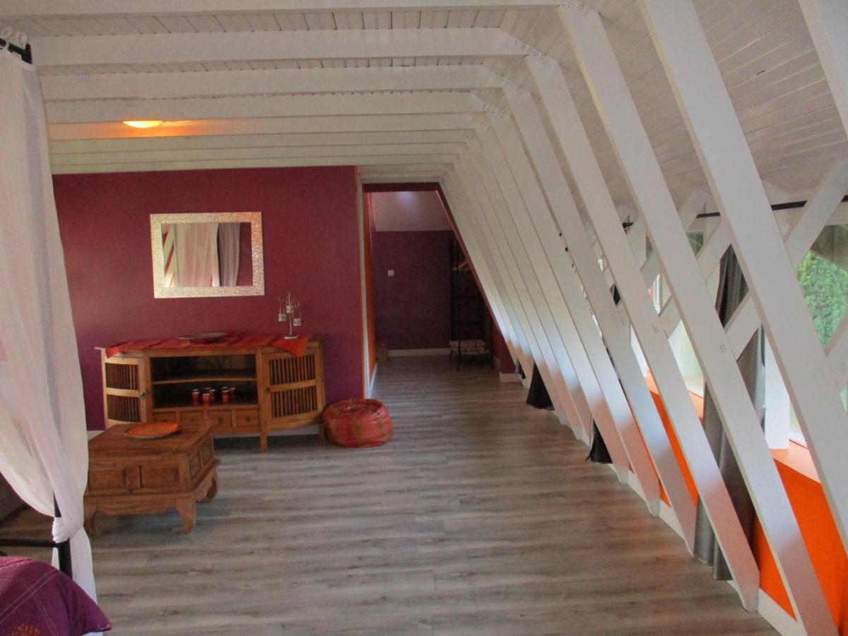 Le Clos Du Chene Bed & Breakfast 3*